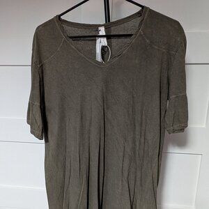 Primordial is Primitive TS Small Olive Green NWT